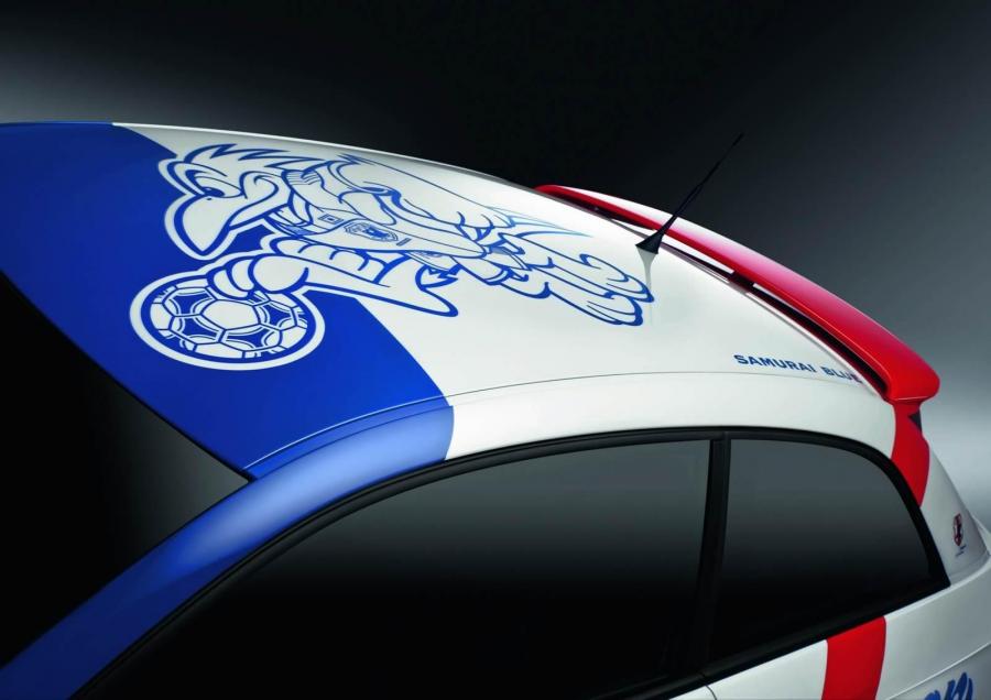 Детали экстерьера Audi A1 Samurai Blue (8X) 2011 года  (фото 10 из 13)
